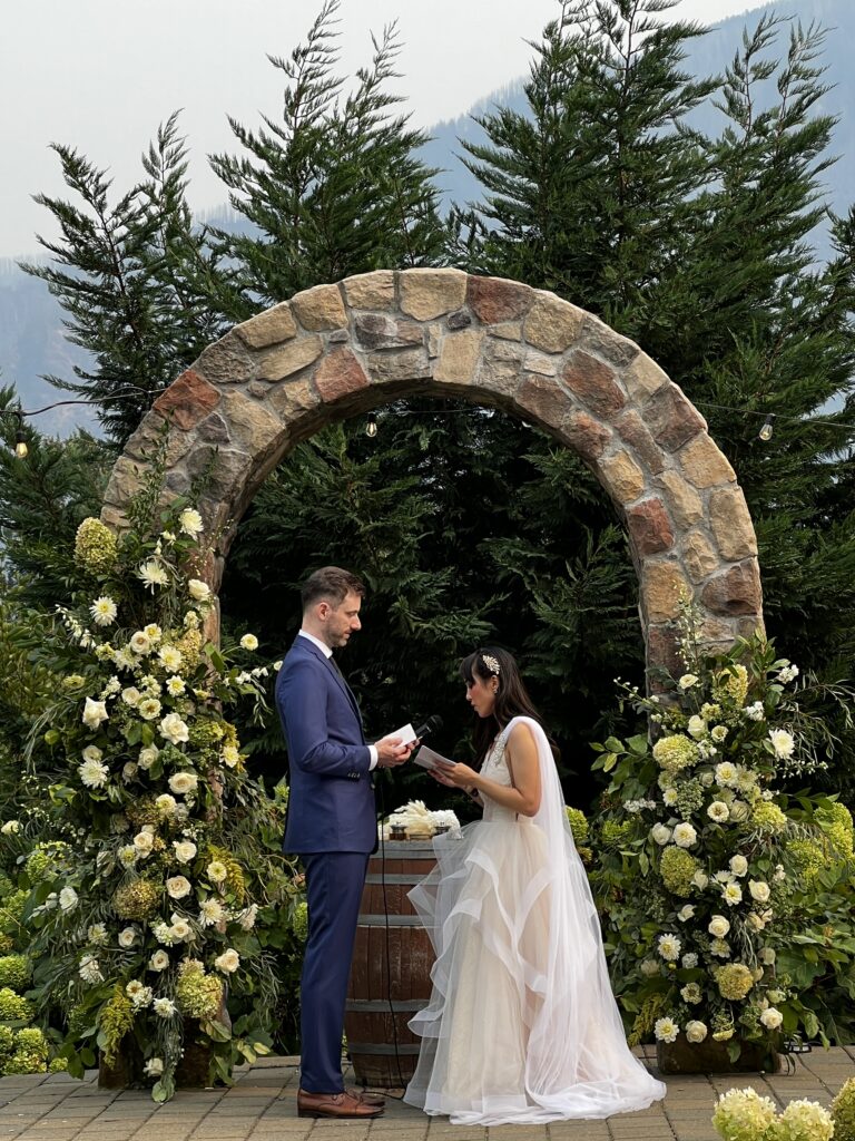 Cape Horn Estate & Its Giant Arch – Wedding planner eventcracker
